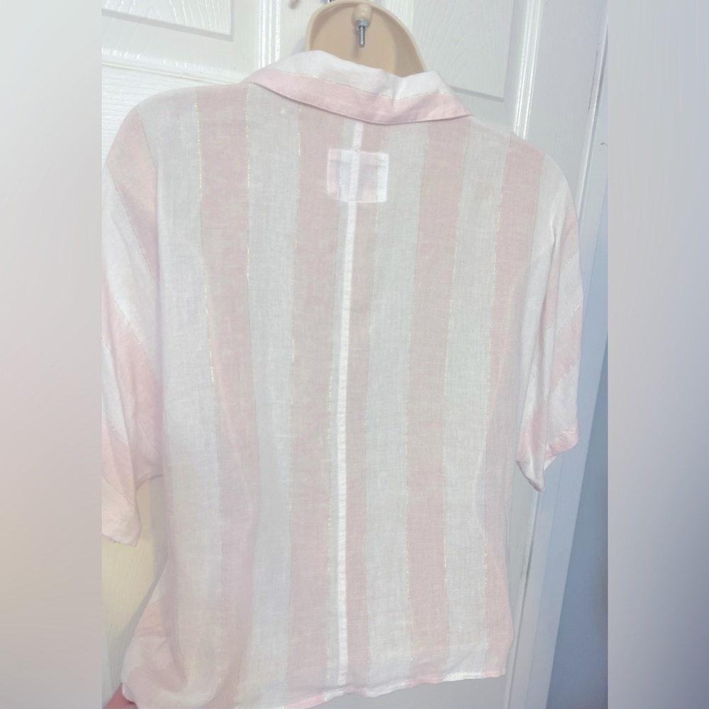 NWOT Rails Tie Front Lotus Striped Top Size XS pink &white W/ a strip of gold - Picture 2 of 8